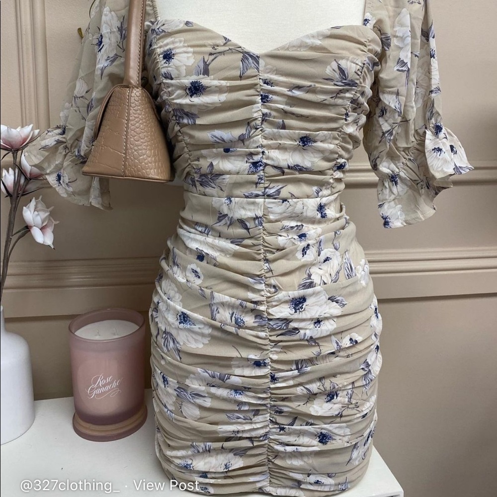 Floral print mini dress